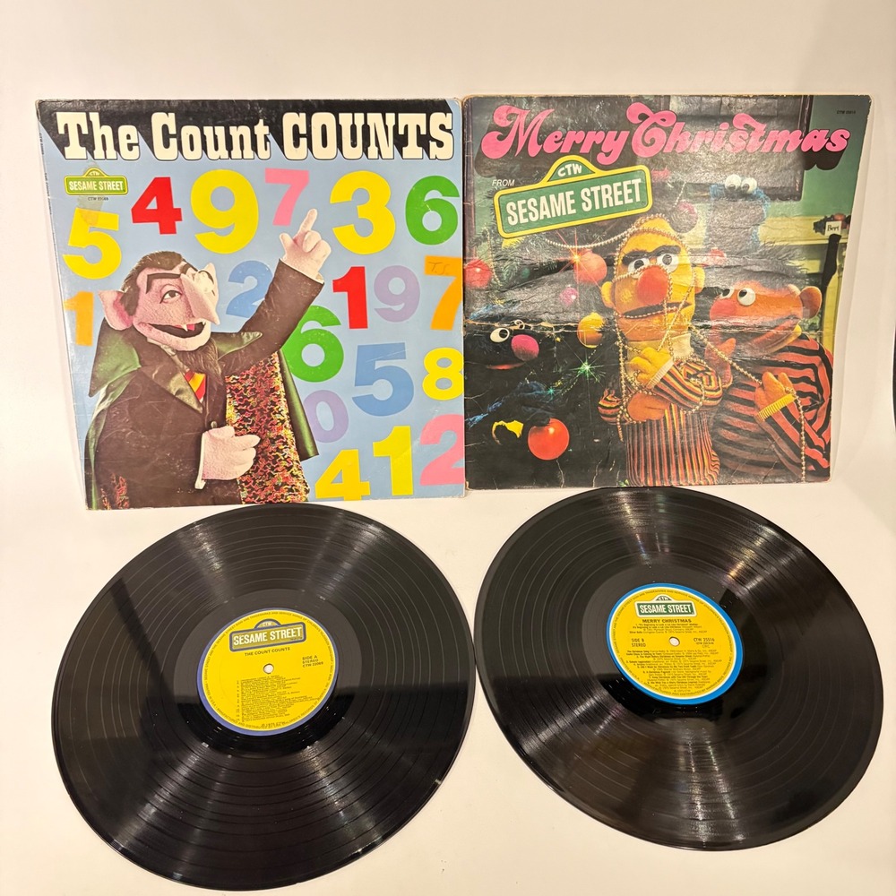 Vintage Sesame Street Vinyl Record Lot The Count Counts & Merry Christmas 1975